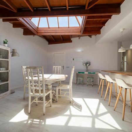 Lanzahost Casa Sunny Seafront Villa Costa Teguise Dış mekan fotoğraf