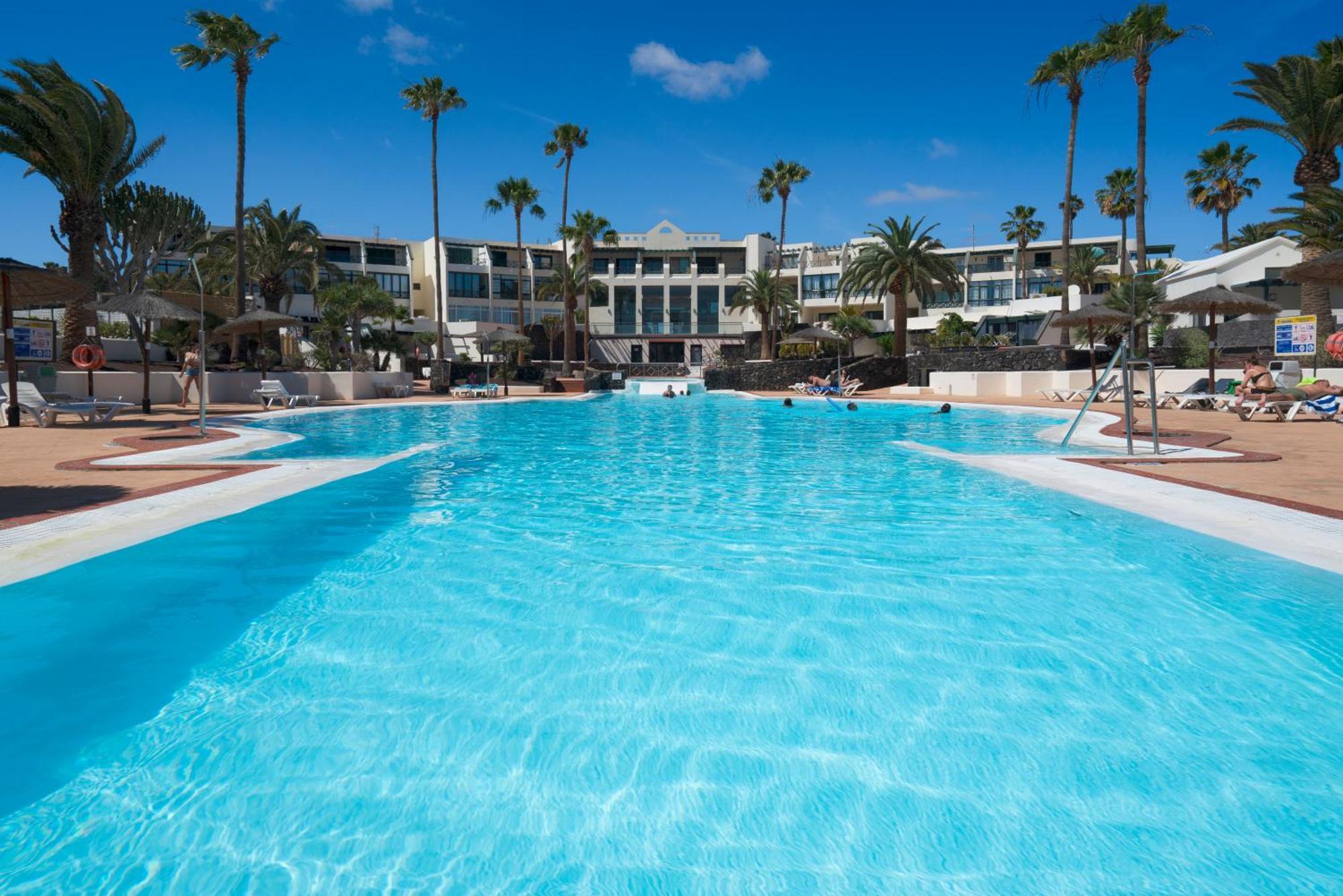 Lanzahost Casa Sunny Seafront Villa Costa Teguise Dış mekan fotoğraf